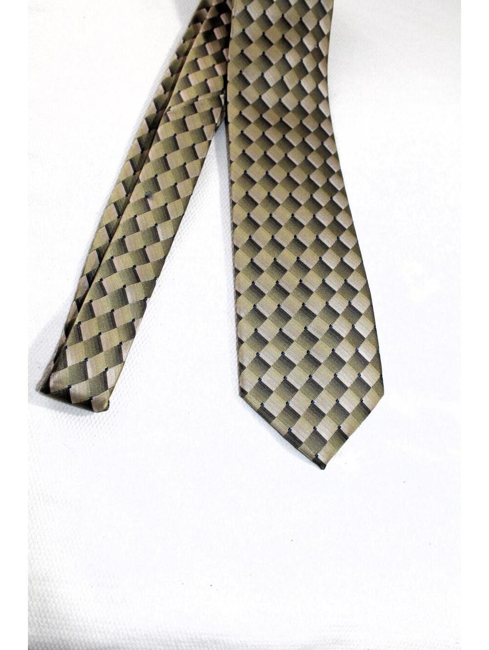Vintage VAN HEUSEN 3.5 X 58 Inch Stain Resistant Silk Necktie, Green Geometric